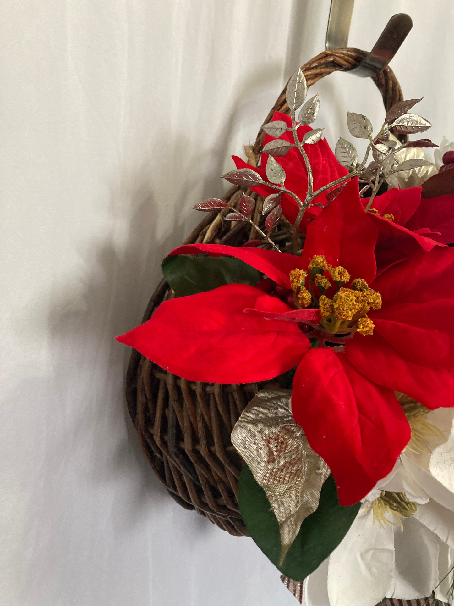 Christmas Door Floral basket Door Hanger