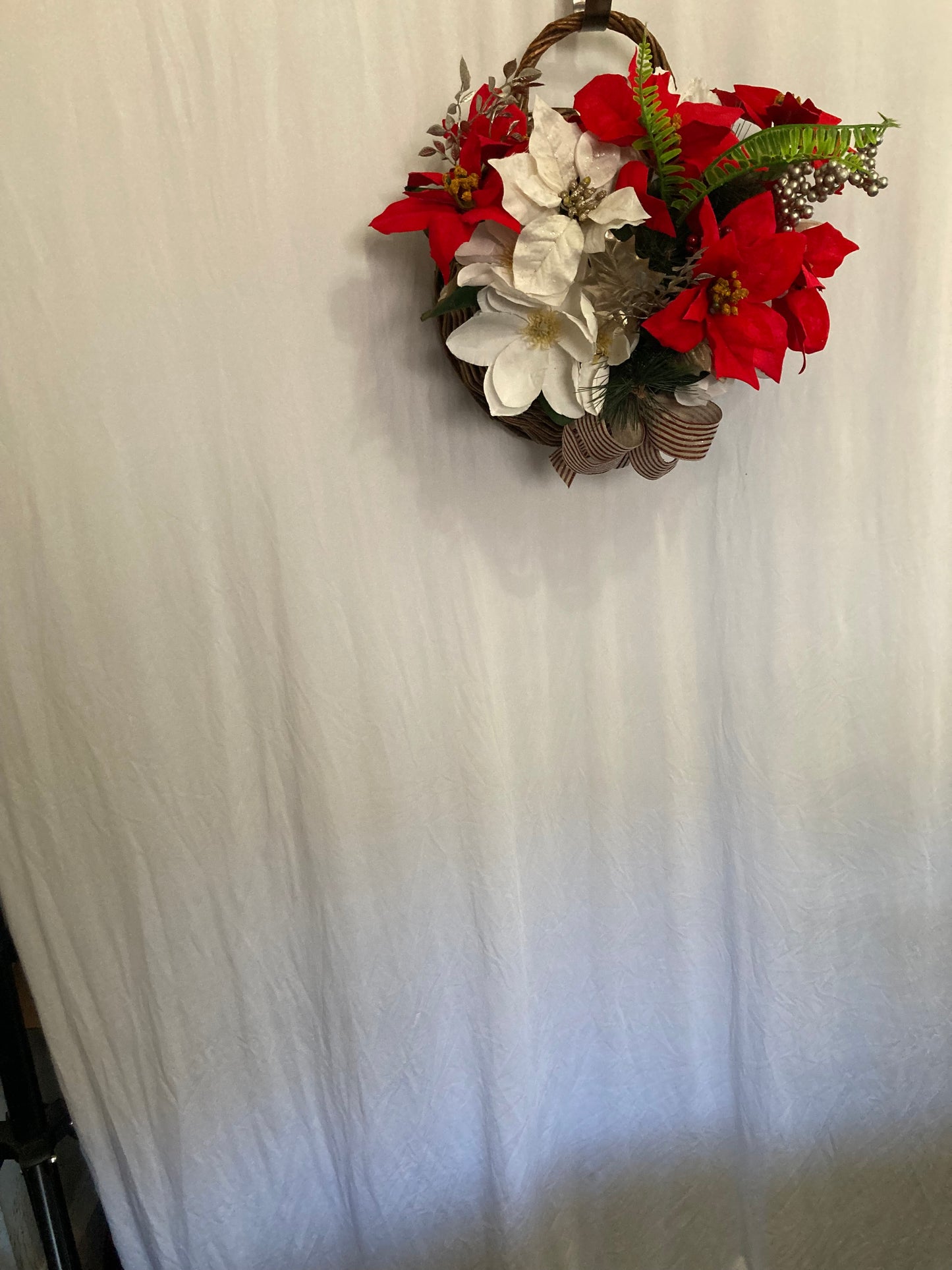 Christmas Door Floral basket Door Hanger